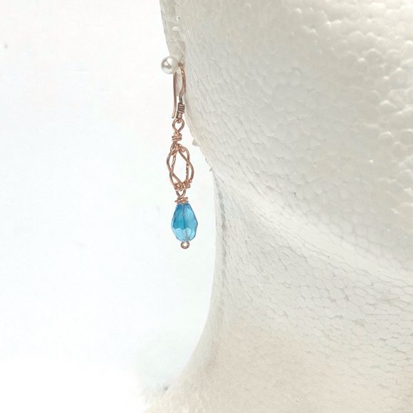 HANDMADE Love Knot Dangle Earrings Hand Wrapped Bare Copper and Crystal Jewelry - Picture 6 of 10